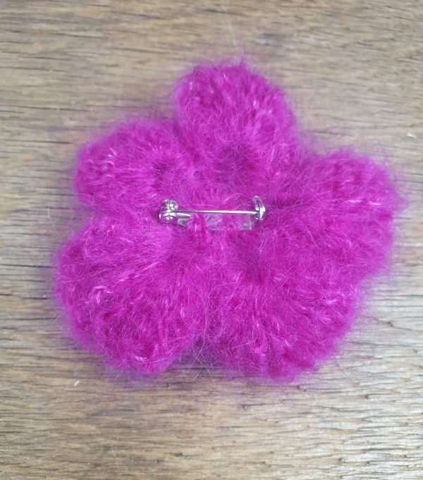 broche mohair et soie petite rose digitale