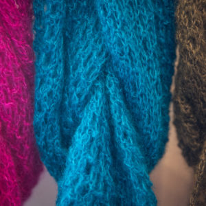 Echarpe mohair merveilleuse point sucre d'orge fil plume Ferme des P'tits Bergers Atraps Chaussy Angerville Loiret Essonne Ile-de-France Paris Chèvre Angora