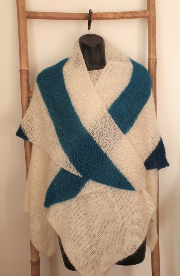 Châle plume mohair et soie - tricoté main – Image 5