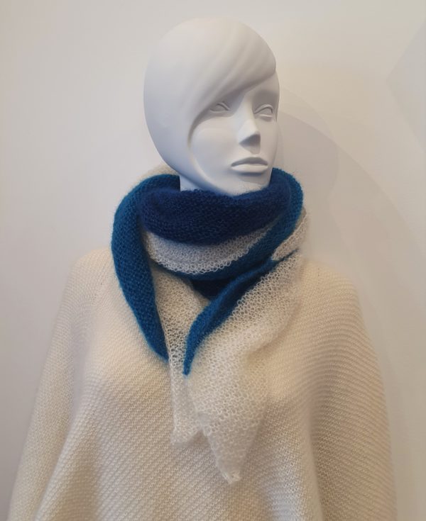 Châle plume mohair et soie - tricoté main – Image 3